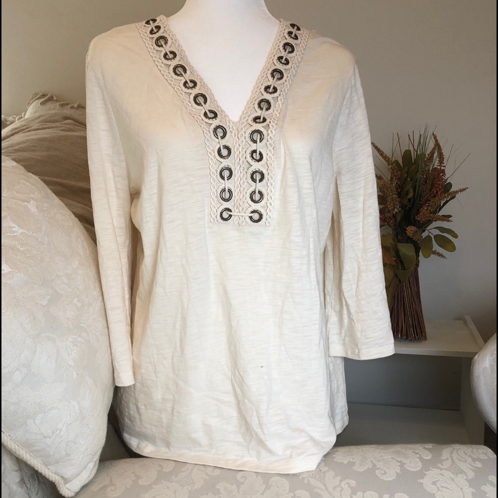 Chicos bohemian style cream blouse. Size Chicos 2P = LP = 12P